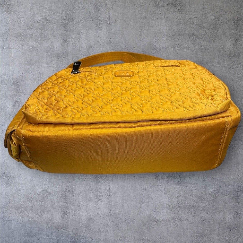 Lug Shimmy SE Crossbody Shoulder Bag Drink Pocket Gold Amber Yellow Quilted - Picture 6 of 14